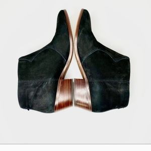 SAM EDELMAN Pete Black Nubuck LeatherAnkle Boots. Size 6.5